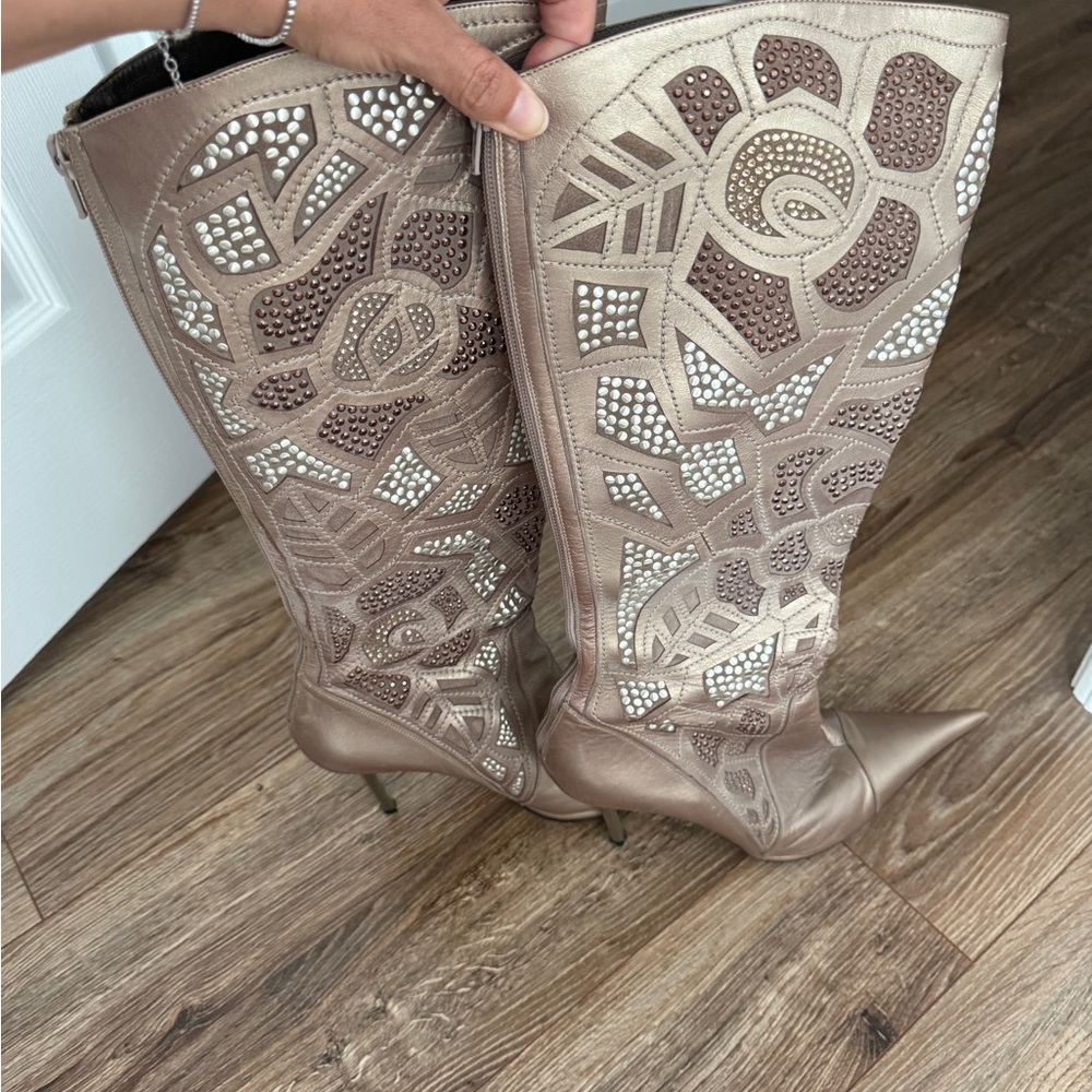 Aldo Metallic Champagne Embellished Heeled Boots size 41 ( pls read description)